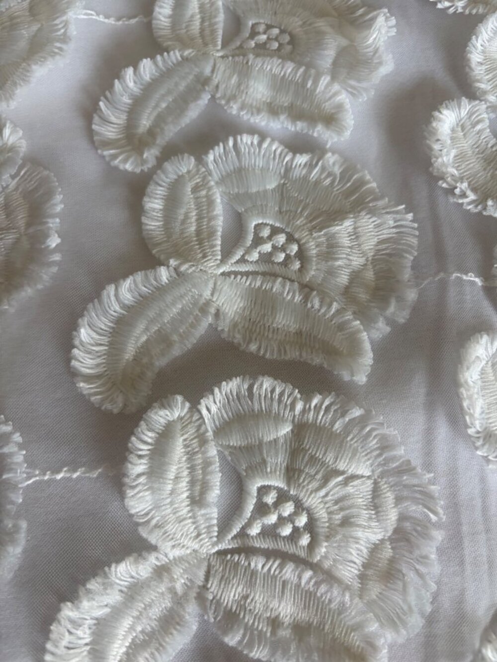 H&M White Floral Appliqué Mesh Sleeveless Top Size Medium - Picture 5 of 11